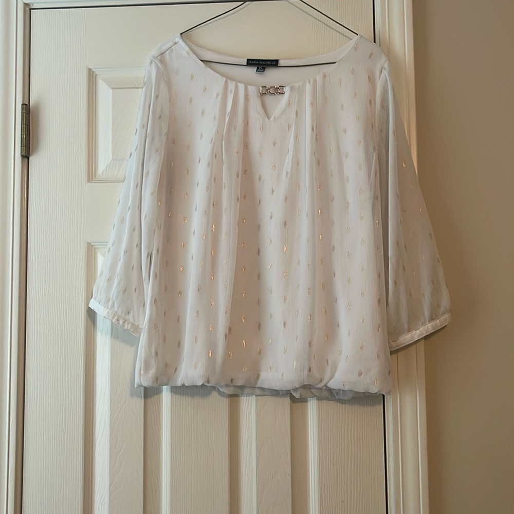 White 3/4 Sleeve Shirt w/ gold accents